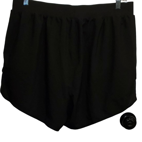 Under Armour Women's Black Running Workout Shorts Plus Size 1X - Picture 4 of 6